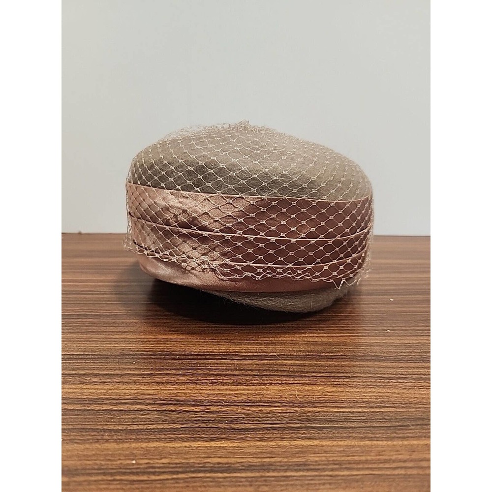Womens KMF Neumann Endler Vintage Brown Wool Hat Retro‎ Pillbox Satin 50s 60s